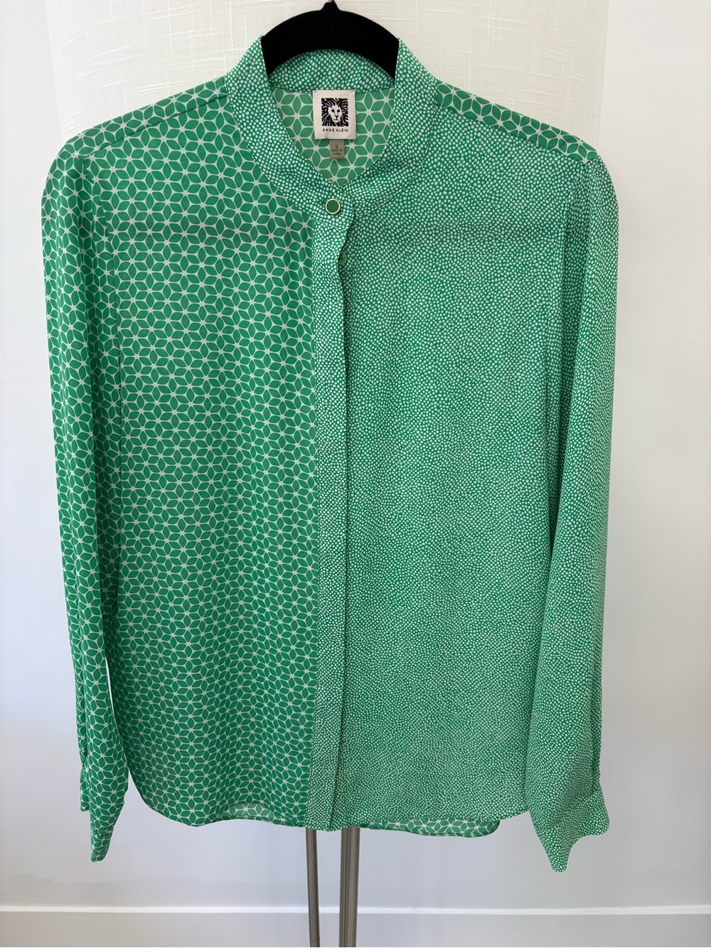 Anne Klein Green Mixed-Pattern Long Sleeve Shirt
